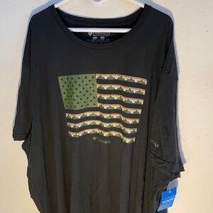 Columbia Men's Black Tee with Green Flag Design